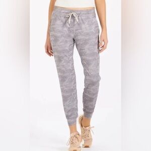 NWT Vuori Performance Lounge Long Pants - Pale Heather Camp M